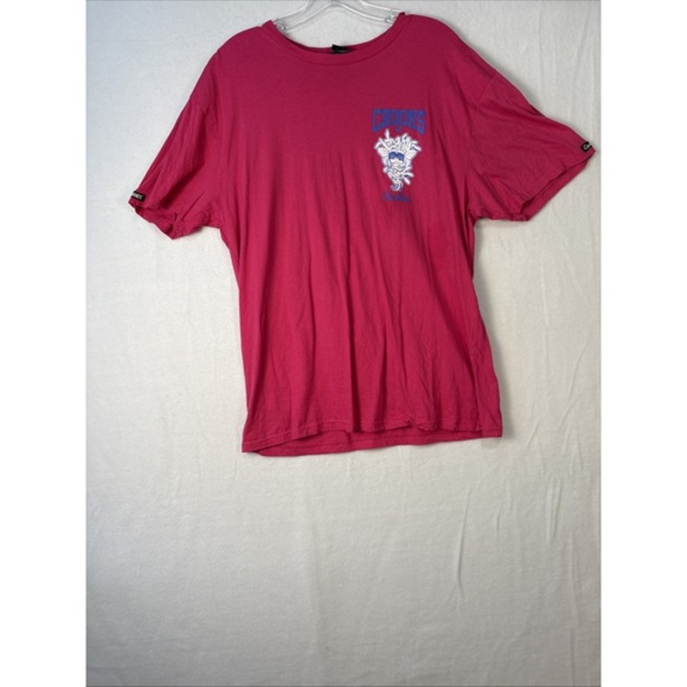 Crooks & Castles T Shirt Size Large Pink Color / Short Sleeve / Medusa K1246